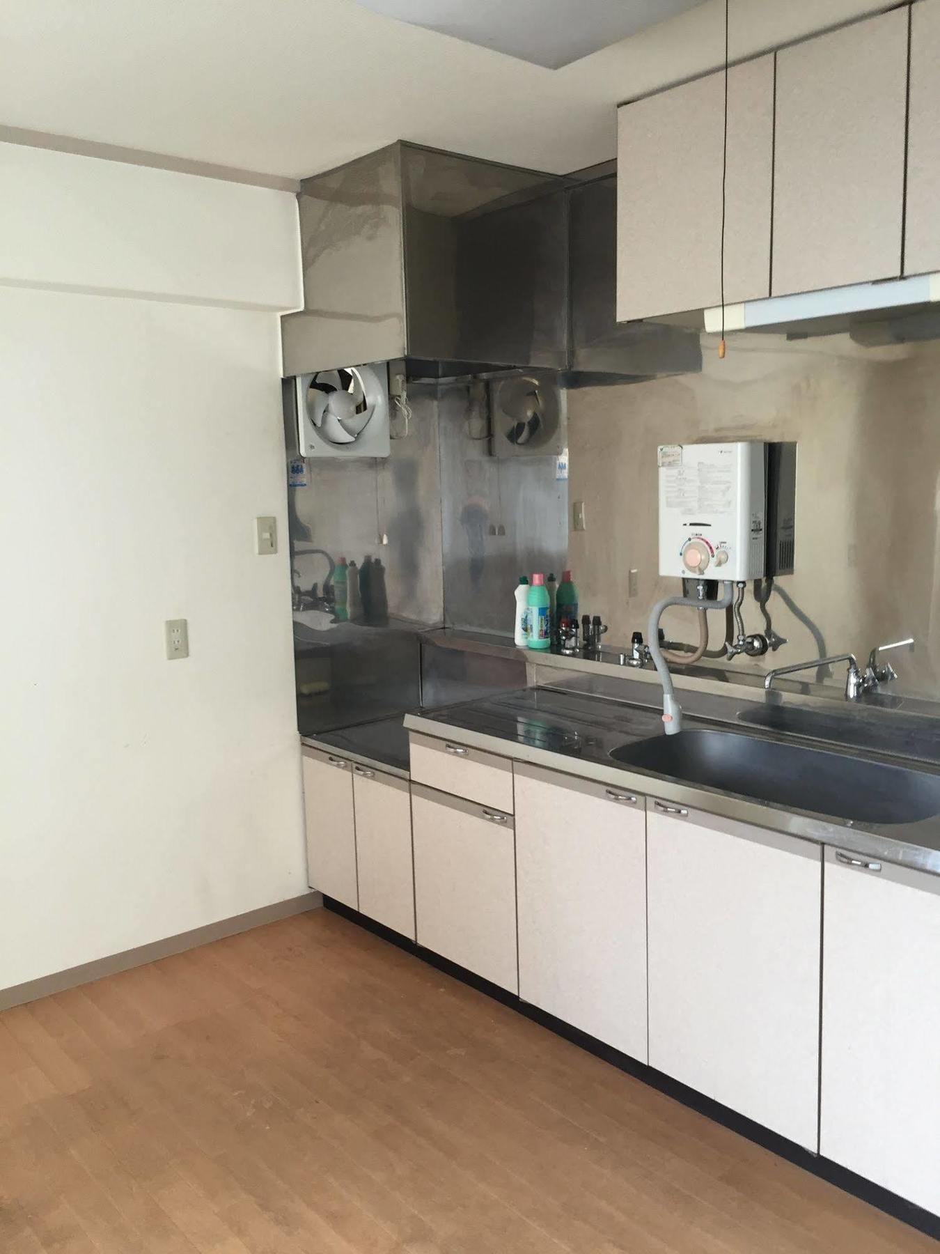 T&K Hostel Kobe Sannomiya East Екстериор снимка