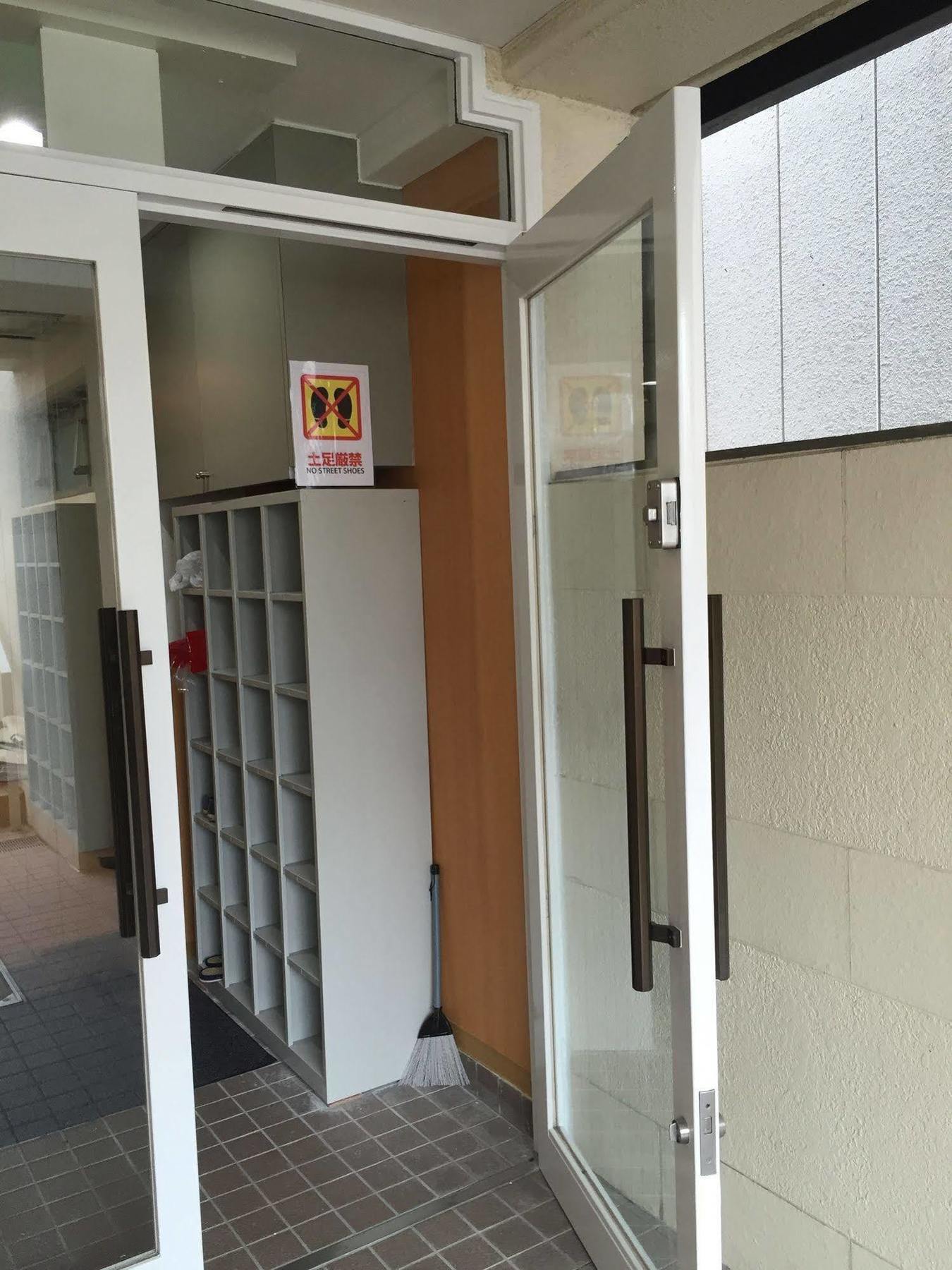 T&K Hostel Kobe Sannomiya East Екстериор снимка